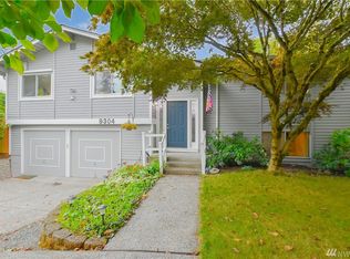 9304 NE 135th Ln, Kirkland, WA 98034