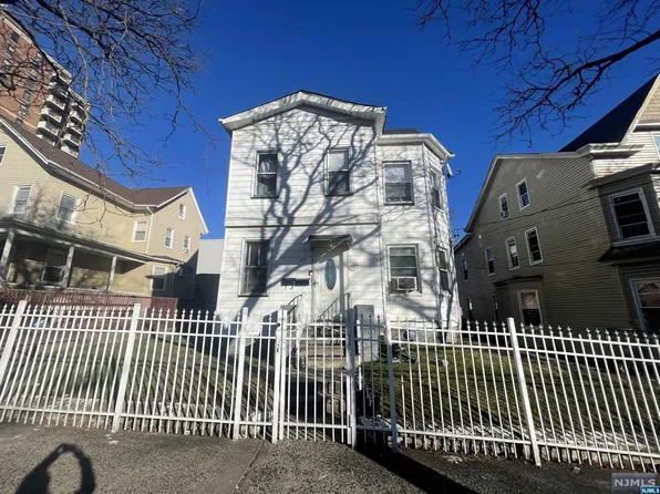 179-181 Graham Ave, Haledon, NJ 07508