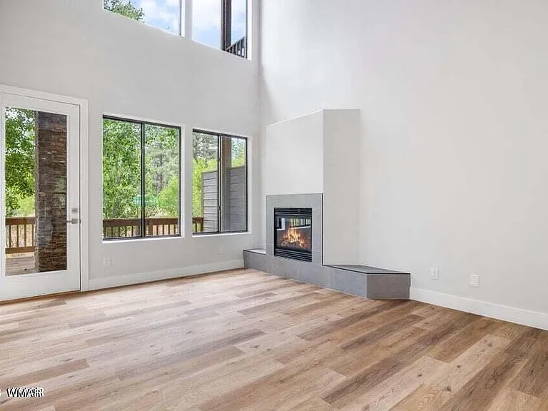 1400 W Navajo Ln #15 — Photo 4