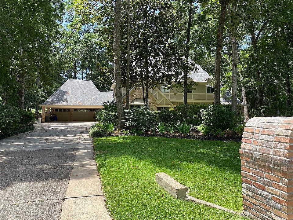 1st image of 2811 Valley Manor Dr