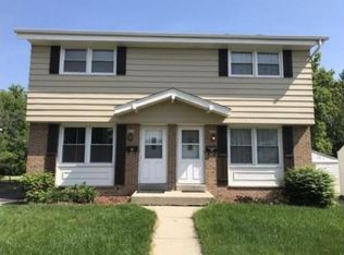 4050 W Green Tree Rd, Milwaukee, WI 53209
