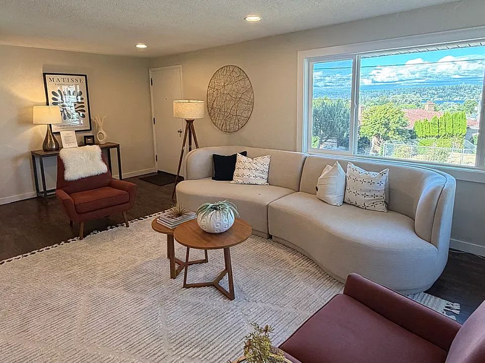 1st image of 9275 Renton Ave S #1