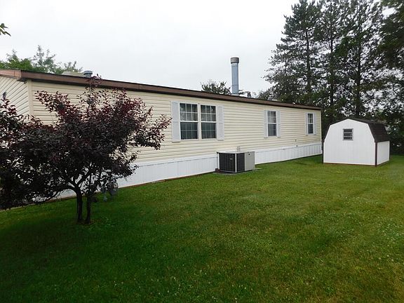 3rd image of 107 Cessna St