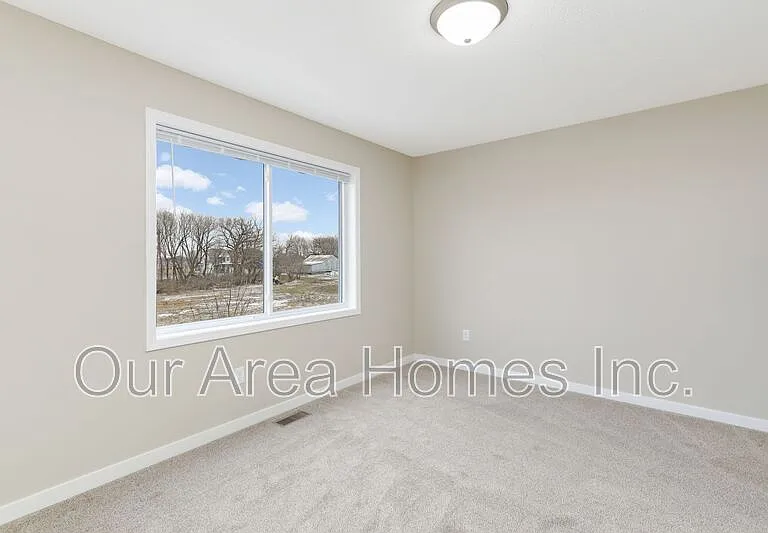 6020 Manchester Ave NE — Photo 18