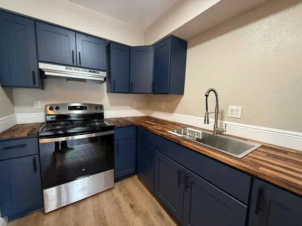 3900 SE 17th Ct APT A, Ocala, FL 34480