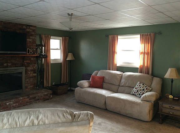 3rd image of 6911 Carlsen Ave