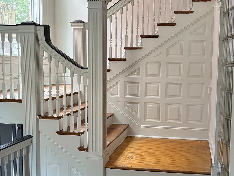 Downstairs Entry Hall