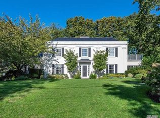 140 Remington Rd, Manhasset, NY 11030