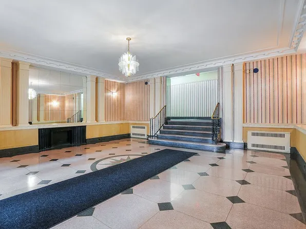 9611 65th Rd APT 301, Flushing, NY 11374
