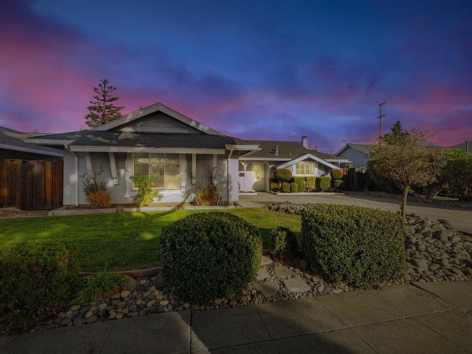1st image of 5684 Holland Ln