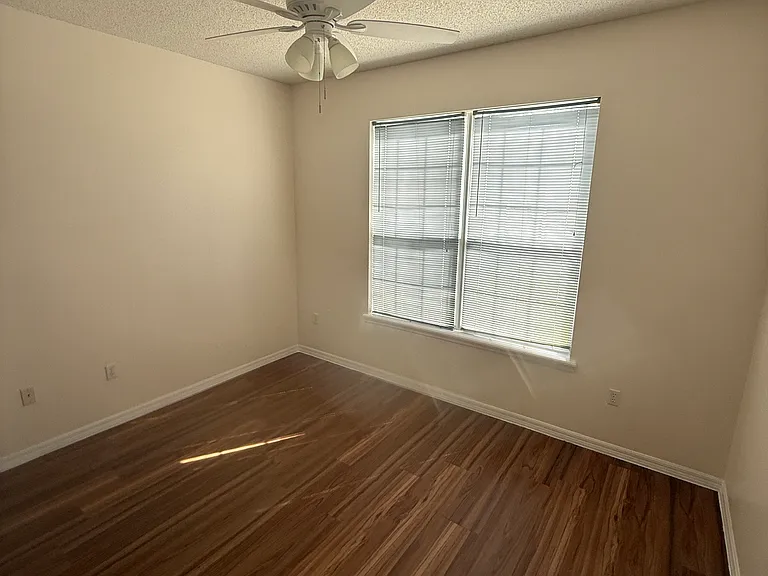 2741 Woodstream Cir — Photo 20
