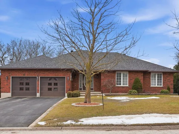 711 21 A Ave, Hanover, ON N4N 3M2