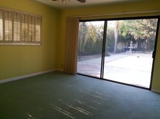 4040 W Iris Ave, Visalia, CA 93277