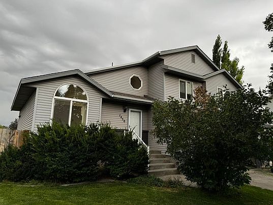 1st image of 1450 Fox Ct