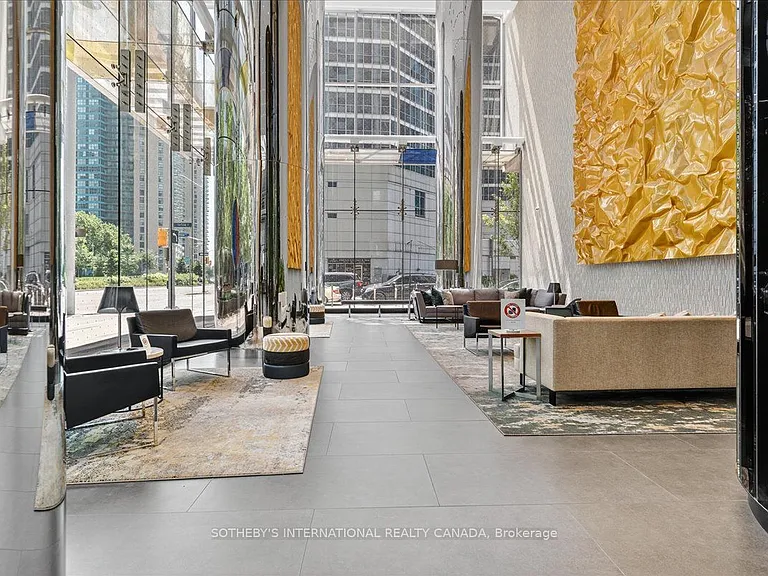 10 York St #2105 — Photo 20