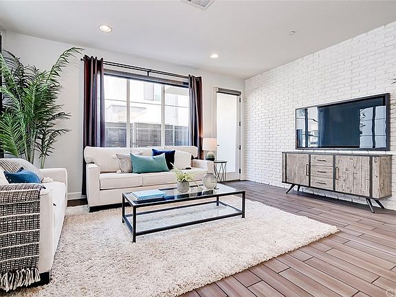 2nd image of 5560 Boardwalk Unit 103