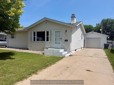 1123 S Greenwich St, Grand Island, NE, 68801