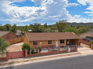 1695 W Calle Guadalajara, Tucson, AZ 85713