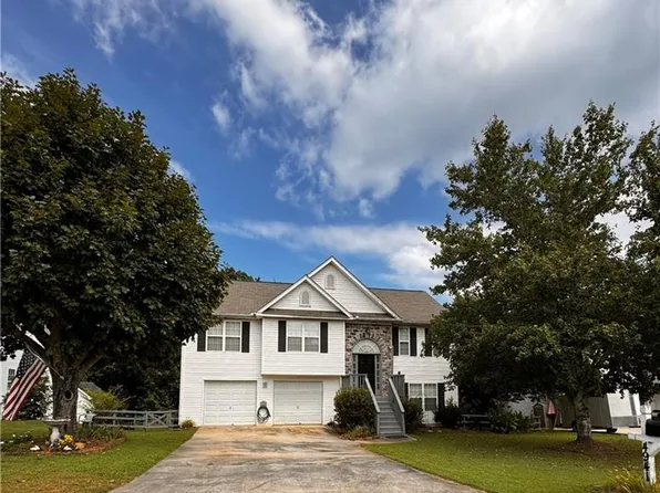 4941 Sunny Ridge Ct, Flowery Branch, GA 30542
