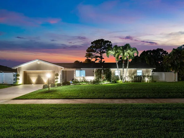 7240 Oakmont Drive, Lake Worth, FL 33467