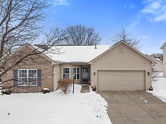2nd image of 5349 Wood Hollow Dr