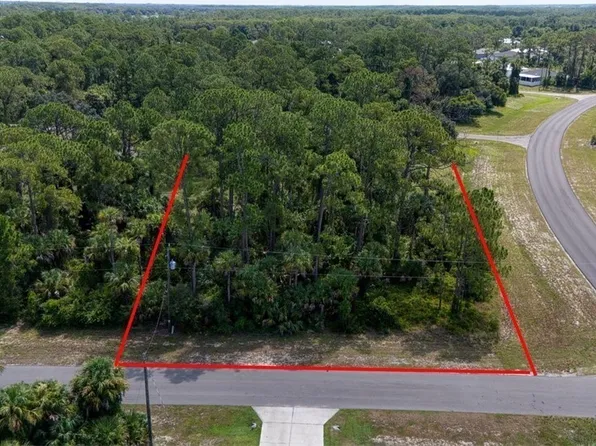 8087 Sherwood Cir, Labelle, FL 33935