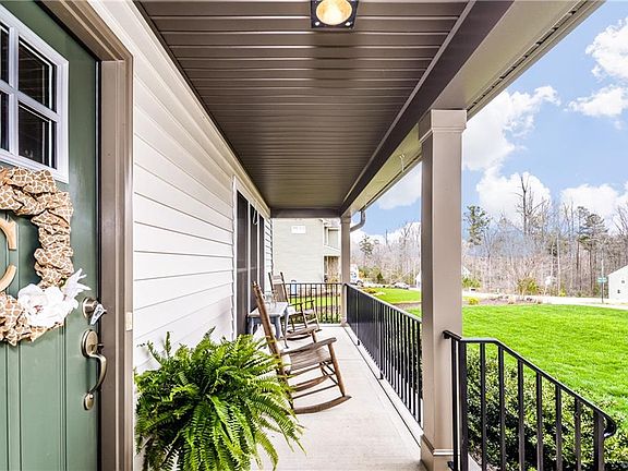 4th image of 6122 Antler Hill Ct