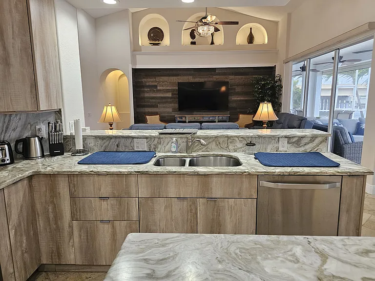 3119 Diplomat Pkwy W — Photo 15