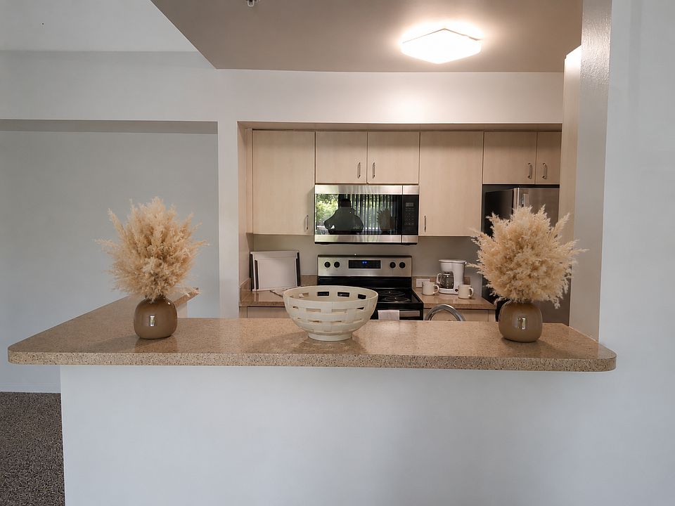 1st image of 11165 SW 6th St APT 305