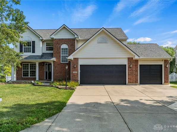 4895 Summerset Dr, Tipp City, OH 45371