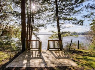 2042 Glenidle Rd, Sooke, BC V9Z 0A9