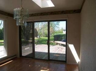 28211 Greencastle Rd, Farmington Hills, MI 48334