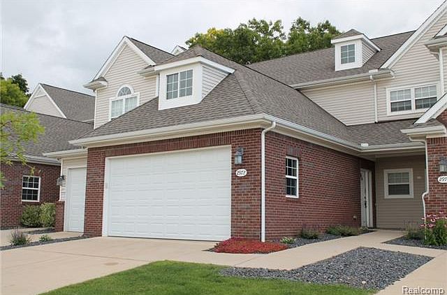 1st image of 2972 Hunley Dr