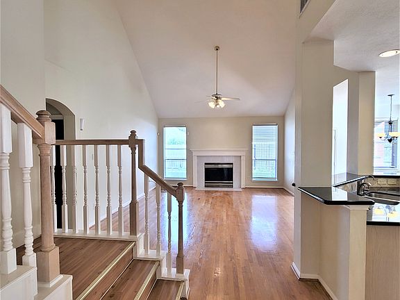 foyer_12132021