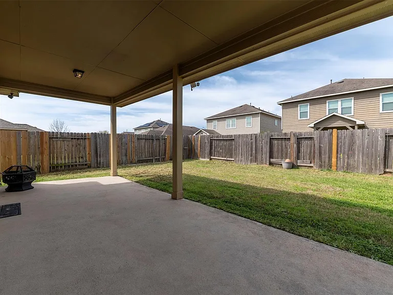 12822 Pine Meadows St — Photo 19