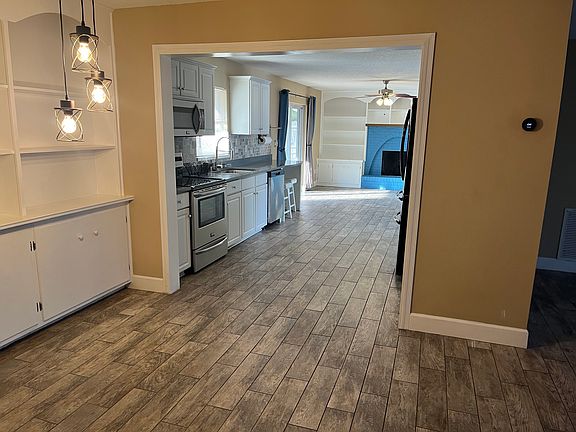 5th image of 1404 Lime Dr