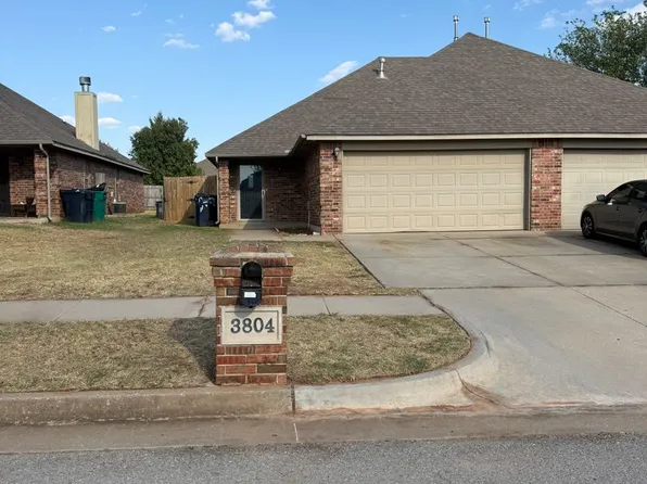 3804 Matthew Dr, Yukon, OK 73099