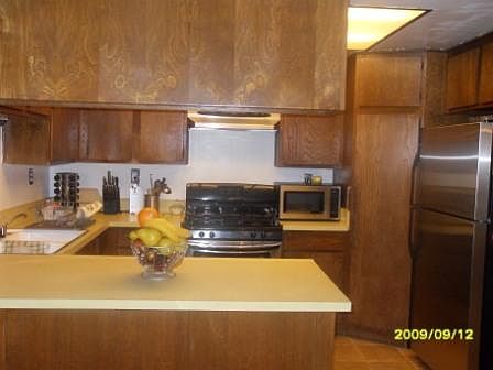 3rd image of 15116 S Raymond Ave APT 106