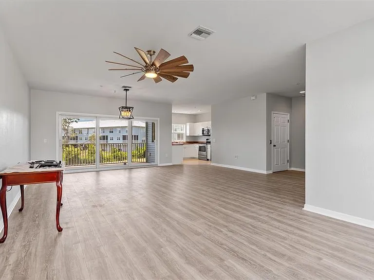 3923 Cape Haze Dr #302 — Photo 39
