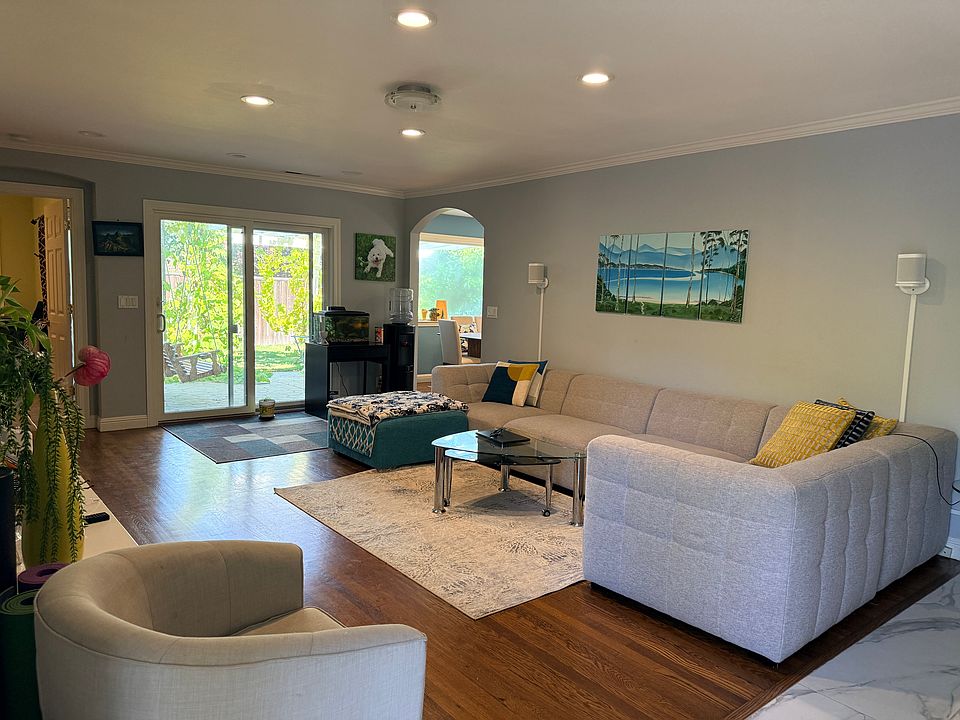 1st image of 1394 Niagara Dr