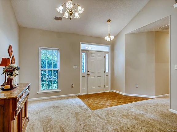 4th image of 7306 Maitland Ln