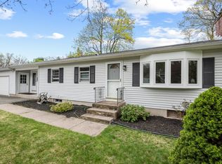 38 Sharren Ln, Enfield, CT 06082