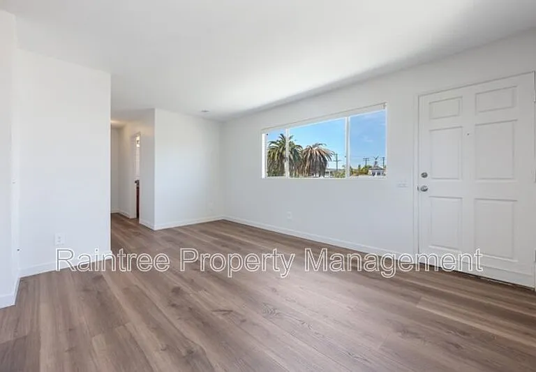 340 Walnut Ave — Photo 5