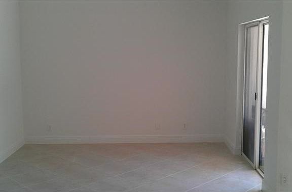 5th image of 1562 Springside Dr