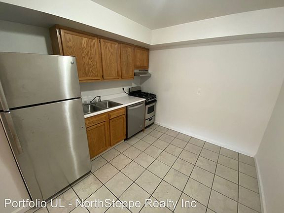4th image of 34 Chittenden Ave #5416815