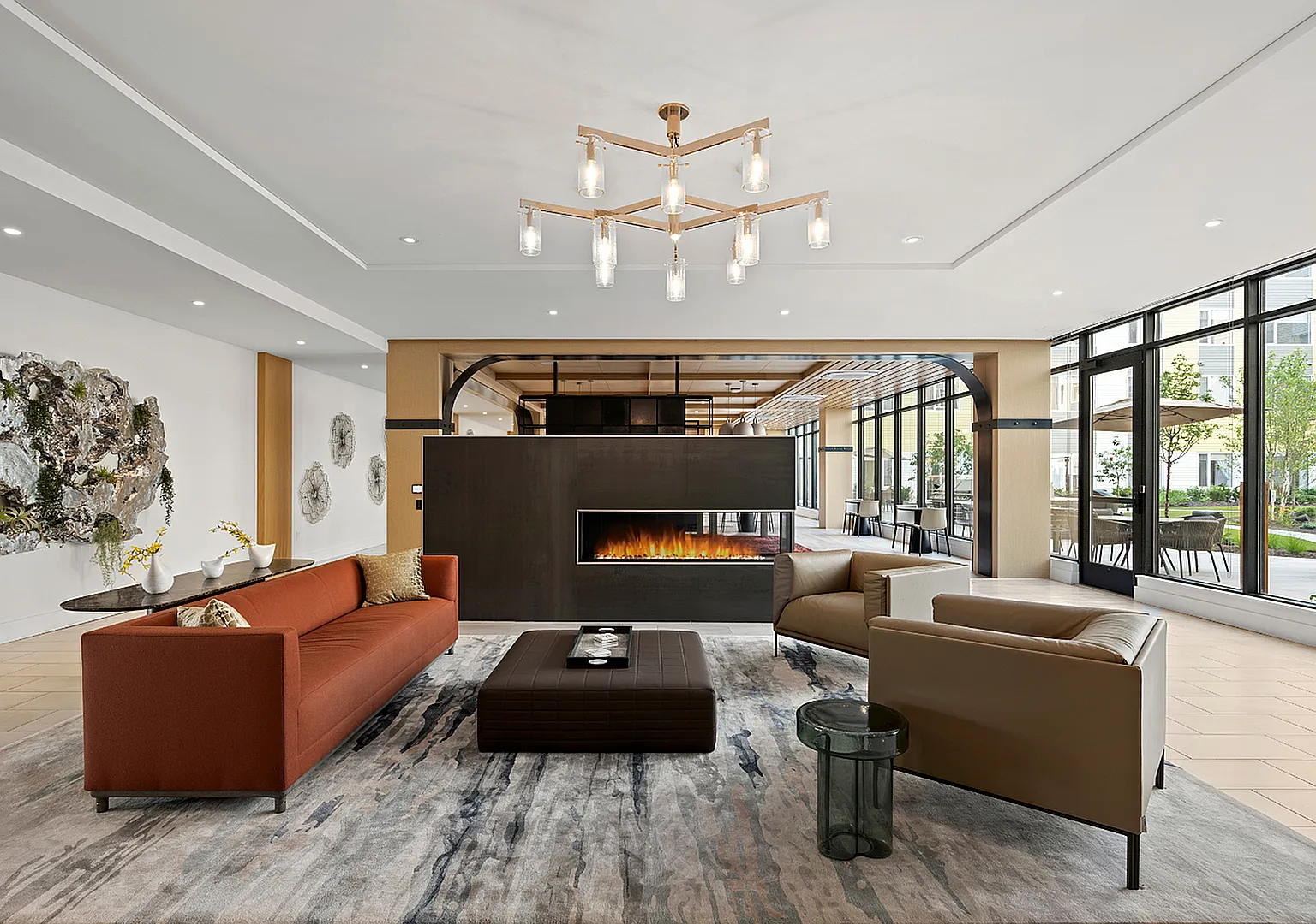 Mason — Photo 1