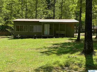 5840 Dogwood Ln, Cedar Bluff, AL 35959