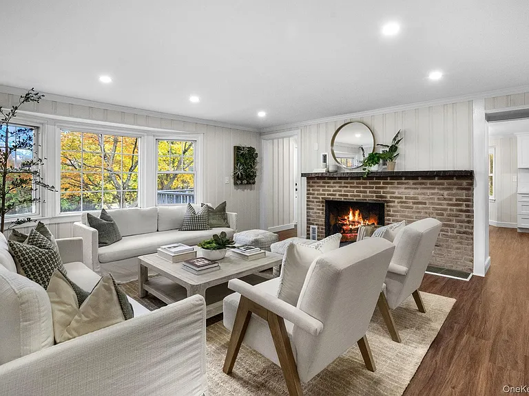 27 Winding Ln — Photo 16