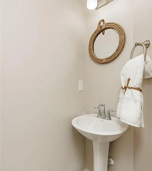 1604 Kanga Way #0 — Photo 5