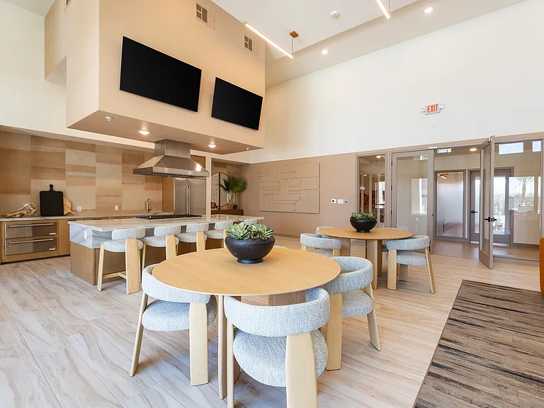 Core Apartment Homes — Photo 34